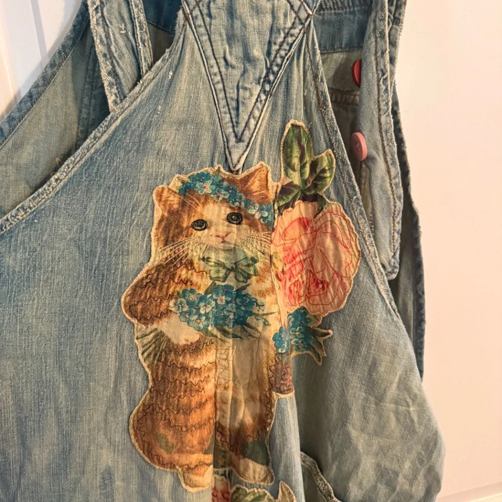 Magnolia Pearl "Floral Kitty" Overalls - Brand New! - Picture 14 of 15